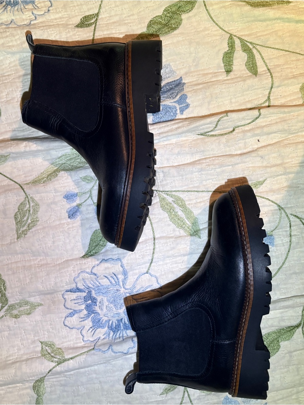 Caslon Black Leather Chelsea Lug Booties
